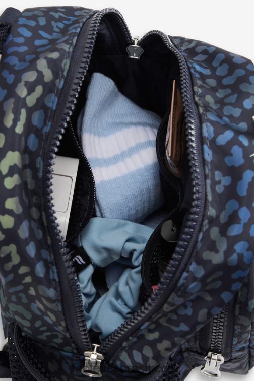 Fabletics mapa de calor leopardo/marinha profunda 420HR2921 mini mochila esportiva mulheres