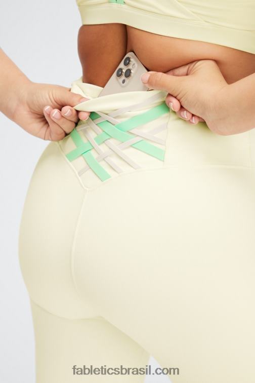 Fabletics garça/multi 420HR855 boost powerhold cintura alta 7/8 legging 61 mulheres