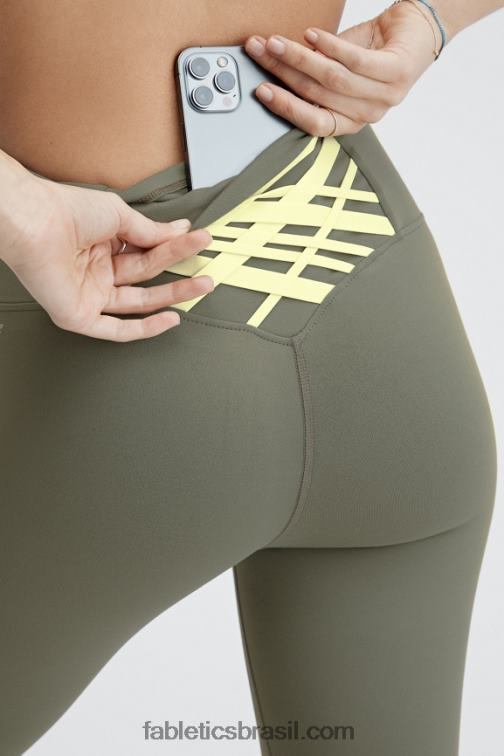 Fabletics verde ardósia/creme de limão 420HR925 boost powerhold cintura alta 7/8 legging 72 mulheres