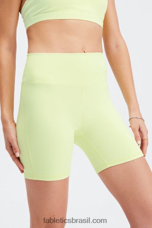 Fabletics creme de limão/multi 420HR414 boost powerhold cintura alta 6'' short mulheres