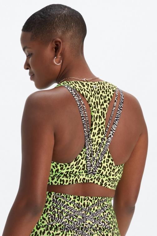 Fabletics marca-texto chita ondulada/zebra marmorizada 420HR1778 boost sutiã esportivo de médio impacto 119 mulheres