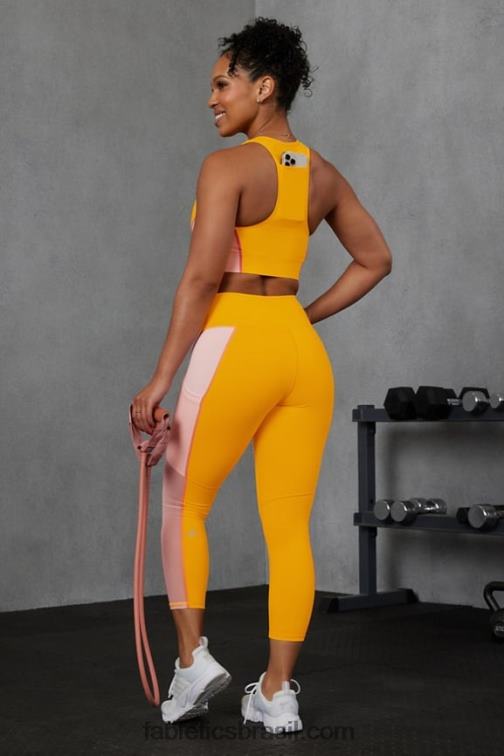 Fabletics sol da tarde/creme de manteiga rosa 420HR1738 sutiã esportivo de médio impacto em movimento 111 mulheres