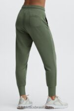 Fabletics cereja clássica/prata reflexiva 420HR143 go-to jogger cônico mulheres - Image 3