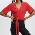 Fabletics chama 420HR2023 top laila mulheres