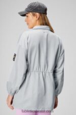 Fabletics cinza mineral/branco clássico 420HR2761 parka utilitária mulheres - Image 2