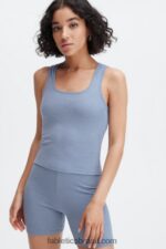 Fabletics jeans desbotado 420HR2272 regata com nervuras restoreknit mulheres