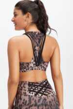 Fabletics manchado/preto 420HR1784 boost sutiã esportivo de médio impacto 120 mulheres