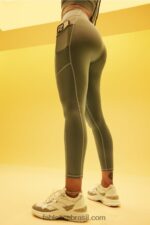Fabletics nuvem de tempestade multi 420HR1183 legging contrastante de cintura ultra alta motion365 mulheres - Image 5