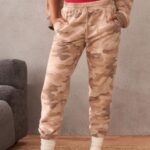 Fabletics peluche grande camuflagem/latte 420HR70 calça de moletom de lã forever mulheres