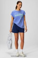 Fabletics ponche de pervinca/picleball gráfico 420HR1961 camiseta vintage manga curta mulheres - Image 4