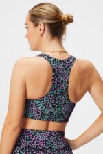 Fabletics pontos de safári verde grama/preto 420HR1740 sutiã esportivo de médio impacto em movimento 112 mulheres - Image 2