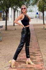 Fabletics preto 420HR1126 legging cintura alta de couro vegano mulheres - Image 4