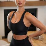 Fabletics preto 420HR1745 sutiã esportivo de médio impacto em movimento 113 mulheres