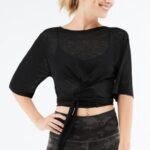 Fabletics preto 420HR2060 camiseta ryan manga curta amarrada mulheres