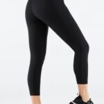 Fabletics preto 420HR986 define powerhold capri cintura alta mulheres