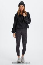 Fabletics preto/prata reflexivo 420HR2740 blusão peso mosca superdimensionado mulheres - Image 4