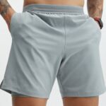 Fabletics sombra cinza 420HR3327 o curto fundamental (alinhado) homens