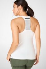 Fabletics tundra 420HR2368 tanque embutido em movimento mulheres