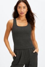 Fabletics urze preta 420HR2269 regata com nervuras restoreknit mulheres