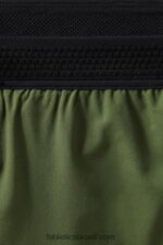 Fabletics verde oliva 420HR3346 o curto fundamental 166 homens - Image 3