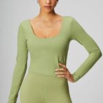 Fabletics violino 420HR2196 top de manga comprida com sutiã embutido oasis twist mulheres